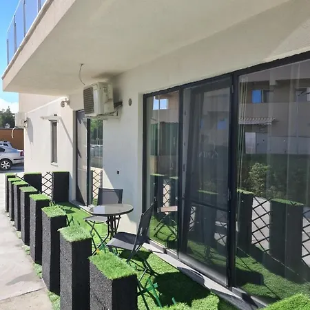 Roxy Apartament Mamaia Nord 1 *